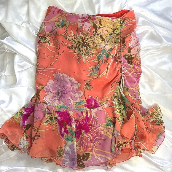 Latina Dresses & Skirts - Latina Floral Ruched Ruffle Mini Skirt Coral Pink tropical Size 12
